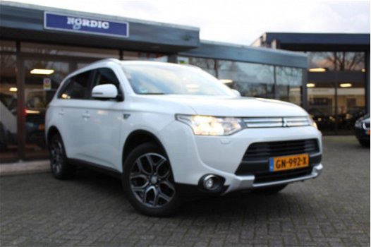 Mitsubishi Outlander - 2.0 PHEV LIMITED EDITION X-LINE SLECHTS 128DKM - 1