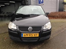 Volkswagen Polo - 1.2 Trendline Stuurbekr