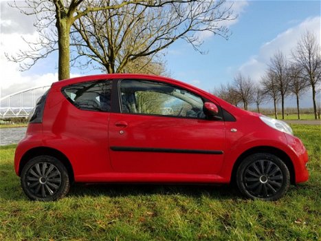 Citroën C1 - 1.0-12V Exclusive - 1