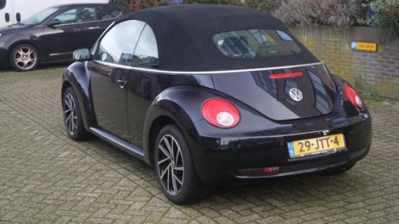 Volkswagen New Beetle Cabriolet - 1.8 Turbo Highline - 1