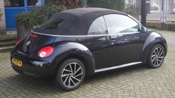 Volkswagen New Beetle Cabriolet - 1.8 Turbo Highline - 1