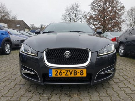 Jaguar XF Sportbrake - 3.0D Premium Business Edition Aerodynamica-pack Aut. *BI-XENON+VOLLEDER+NAVI- - 1