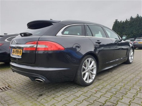 Jaguar XF Sportbrake - 3.0D Premium Business Edition Aerodynamica-pack Aut. *BI-XENON+VOLLEDER+NAVI- - 1