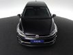 Volkswagen Golf - 1.0 110pk TSI Comfortline | Navigatie | Adaptieve Cruise Control | Parkeerhulp V+A - 1 - Thumbnail