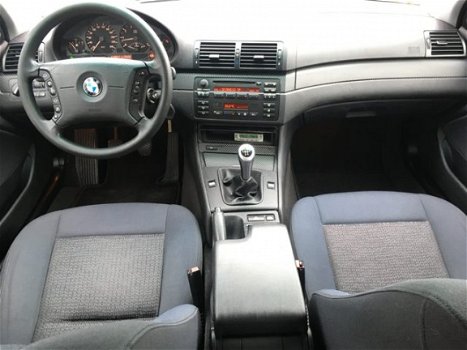 BMW 3-serie - 325i Executive - 1