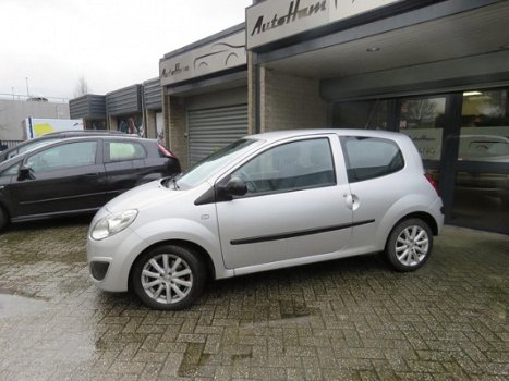 Renault Twingo - 1.2-16V Authentique - 1