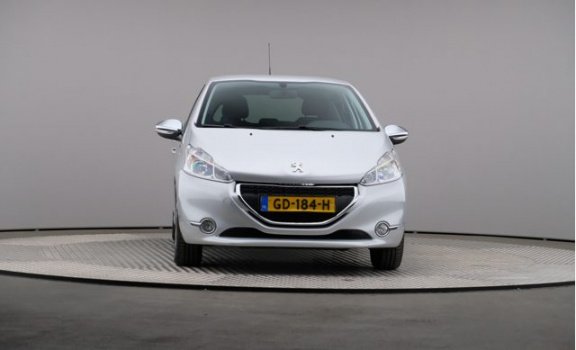 Peugeot 208 - 1.2 PureTech Style, Navigatie - 1