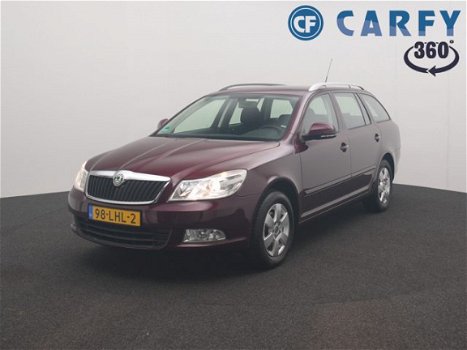 Skoda Octavia Combi - 1.2 TSI 105pk Elegance NAP, uniek, weinig km's, eerste eigenaar, trekhaak, air - 1