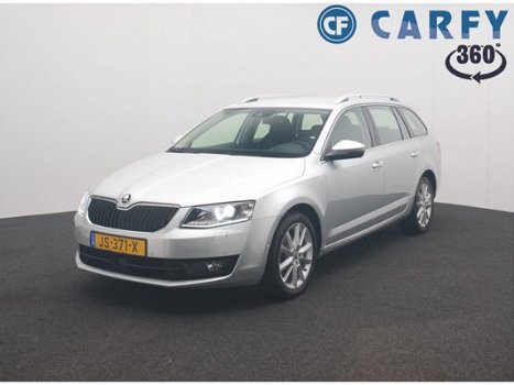 Skoda Octavia Combi - 1.4 TSI 150pk Style Business navigatie, sportstoelen, camera, stoelverwarming - 1