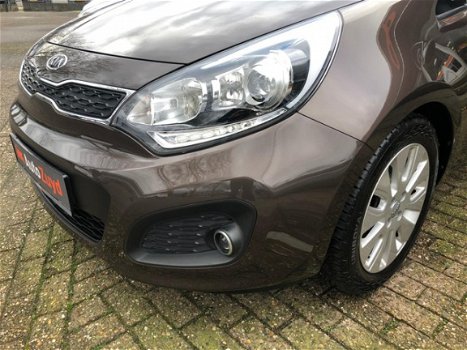 Kia Rio - 1.2 CVVT Super Pack Navi/Clima/Camera - 1