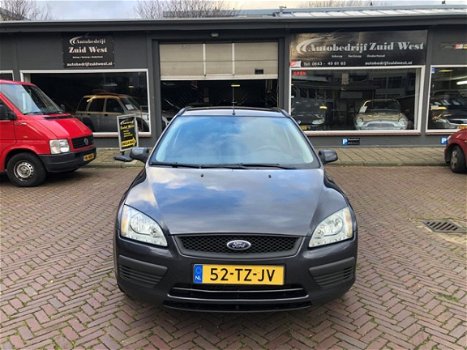 Ford Focus Wagon - 1.6-16V Trend Airco Cruise Lmv Aux/Usb Nap - 1