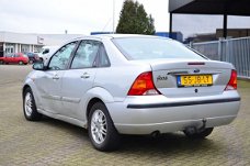 Ford Focus - 1.6-16V Ghia Airco