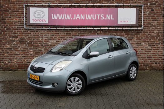 Toyota Yaris - 1.3 VVT-i Sol - 1