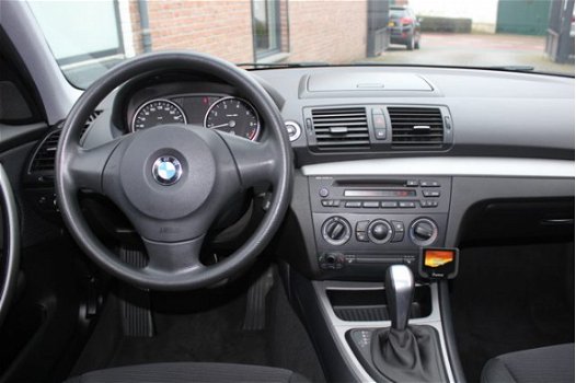 BMW 1-serie - 118i Business Line Airco Lm velgen Stoelverwarming - 1