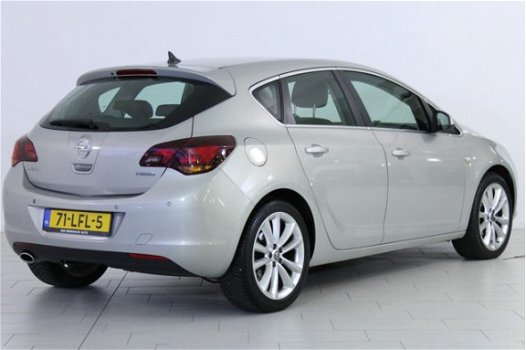 Opel Astra - 1.4 Turbo Cosmo 140PK | LEER | NAVI | COMFORTZETELS | TREKHAAK AFN. | ZEER LUXE | DEALE - 1