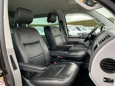 Volkswagen Transporter - 2.0 TDI 141 PK / DSG AUTOMAAT / DUBBEL CABINE / TREKHAAK / LEER / NAVI / AI - 1