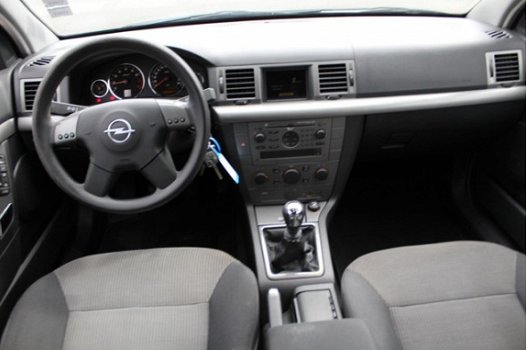 Opel Signum - 1.8-16V Airco Apk geldig tot oktober 2020 - 1