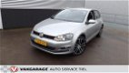 Volkswagen Golf - 1.2 TSI Highline Automaat, Navigatie, PDC V-A - 1 - Thumbnail