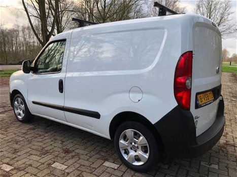 Fiat Doblò Cargo - 1.3 MultiJet SX 2011/ZIJDEUR/APK 01-2021/ - 1