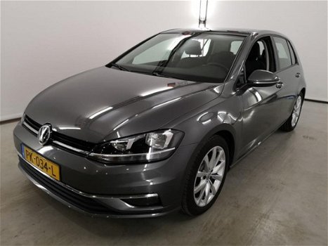 Volkswagen Golf - 1.0 TSI 110PK COMFORTLINE | Navi | Schuifdak | Alcantara - 1