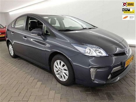 Toyota Prius - 1.8 Plug-in Aspiration INCLUSIEF BTW - 1