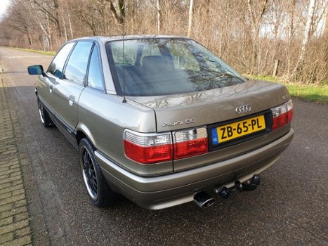 Audi 80 - 1.8 C Automaat concourstaat apk 11-2020 - 1