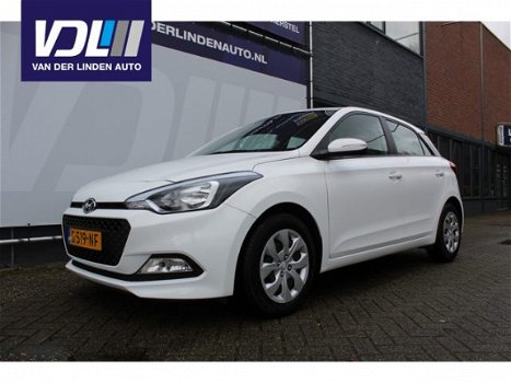 Hyundai i20 - 1.2 HP Navi, cruise, achteruitrijcamera, parkeersensoren achter, rijstrooksensor - 1