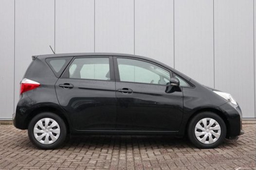 Toyota Verso S - 1.3 VVT-i Aspiration - 1