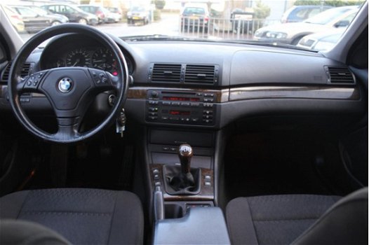 BMW 3-serie - 320i Executive 6-cil 150PK NL-auto NW APK - 1