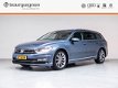 Volkswagen Passat Variant - 2.0 TDI 150PK R-Line DSG Connected Series Plus , Trekhaak, Panodak, Bomv - 1 - Thumbnail