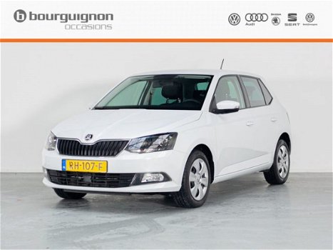 Skoda Fabia - 1.0 TSI Ambition, Cruise, Airco , DAB, Privacy Glas, Front Assist - 1