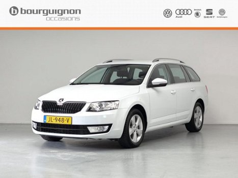 Skoda Octavia Combi - 1.2 TSI Style , Navi, Clima, Cruise, Moon White Metallic - 1