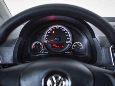 Volkswagen Up! - 1.0 BMT , Airco, Radio, Stuurbekrachtiging, Spiegelkappen rood Fabrieksgarantie tot - 1