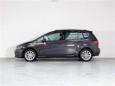 Volkswagen Golf Sportsvan - 1.2 TSI Lounge DSG, Navigatie , Cruise, Verwarmde voorstoelen, Parkeerse - 1