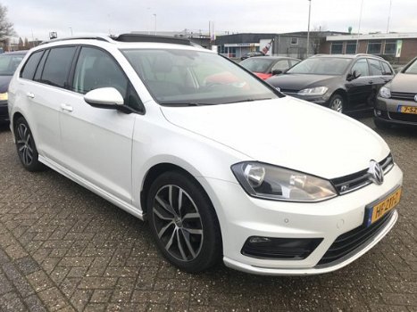 Volkswagen Golf Variant - 1.6 TDI DSG Business Edition R-Line , Panorama, Navigatie, DAB+, Climate, - 1