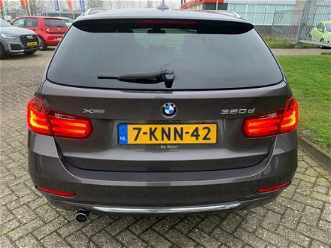 BMW 3-serie Touring - 320d xDrive High Executive Automaat , Trekhaak, Head-Up, ZEER COMPLEET - 1