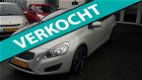 Volvo V60 - 1.6 T3 Kinetic - 1 - Thumbnail