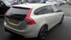 Volvo V60 - 1.6 T3 Kinetic - 1 - Thumbnail