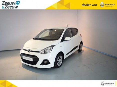 Hyundai i10 - 1.0i i-Motion Comfort*Navi*Climate*Mooie Dealer Onderhouden - 1