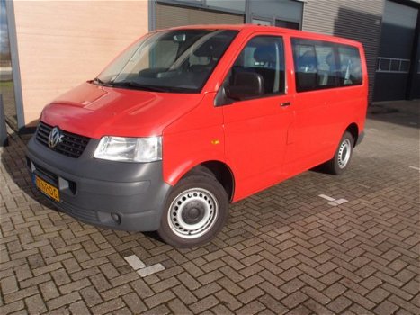 Volkswagen Transporter Kombi - 1.9 TDI 120.000km nieuwstaat 9-pers personenbus marge btw en bpm vrij - 1