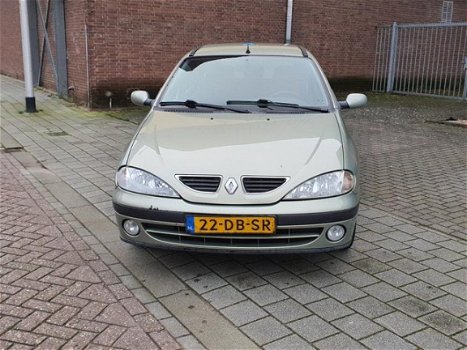 Renault Mégane Break - RN 1.4 16V - 1