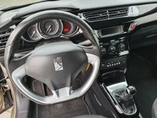 Citroën DS3 - 1.6 e-HDi So Chic - ZEER NETTE STAAT - NIEUWE APK