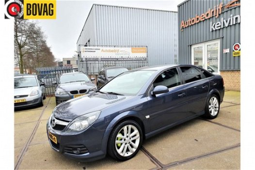 Opel Vectra GTS - 1.9 CDTi Business, Automaat, Navi, - 1