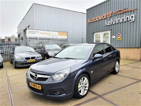 Opel Vectra GTS - 1.9 CDTi Business, Automaat, Navi, - 1