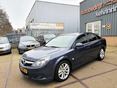 Opel Vectra GTS - 1.9 CDTi Business, Automaat, Navi, - 1