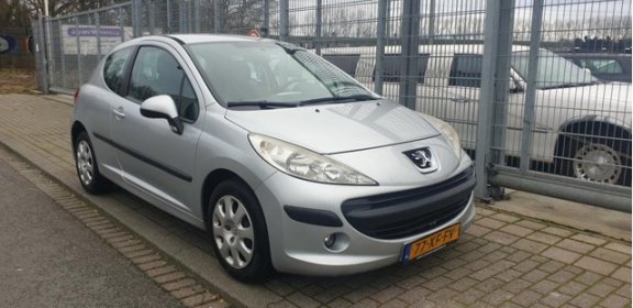 Peugeot 207 - 1.4-16V Color-line - 1