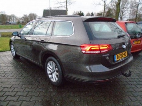 Volkswagen Passat Variant - 1.6 TDI 120PK COMFORTLINE - 1