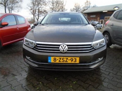 Volkswagen Passat Variant - 1.6 TDI 120PK COMFORTLINE - 1