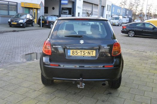 Suzuki SX4 - 1.6 Comfort RIJDT PRAKTISCH NIEUW MET NIEUW KOPPELING PL & APK TOT 06-11-2020 - 1