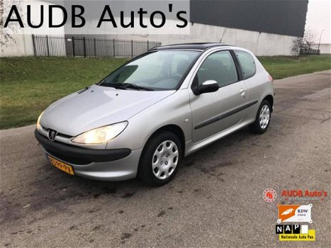 Peugeot 206 - 206; 1.4 3DRS Nieuwe Apk - 1